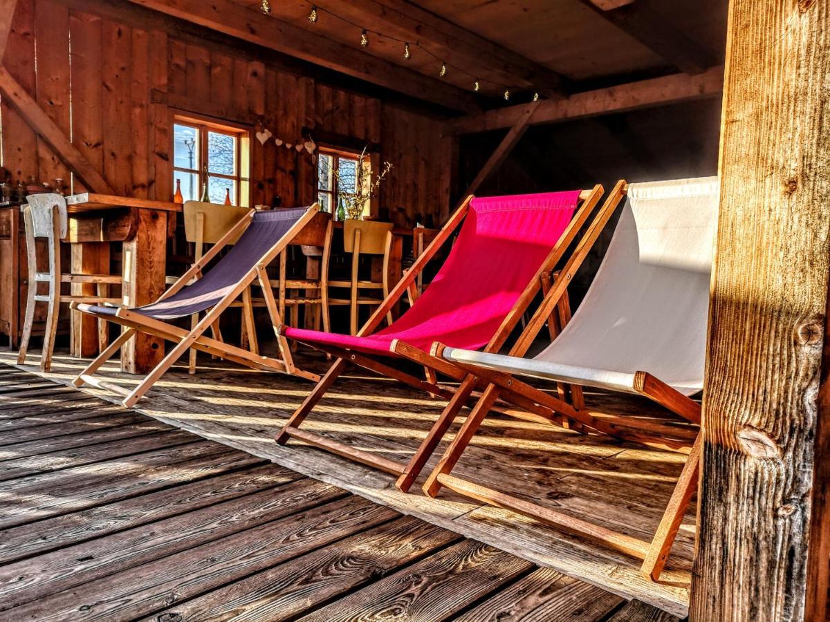 Apartmany Cerveny Dvur Chvalšiny Extérieur photo